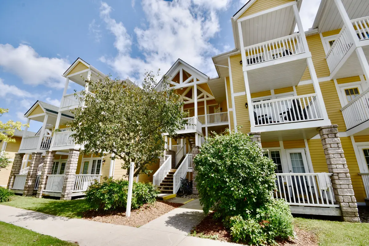 90 Highland DR #2494, Oro-medonte, ON L0L 2L0