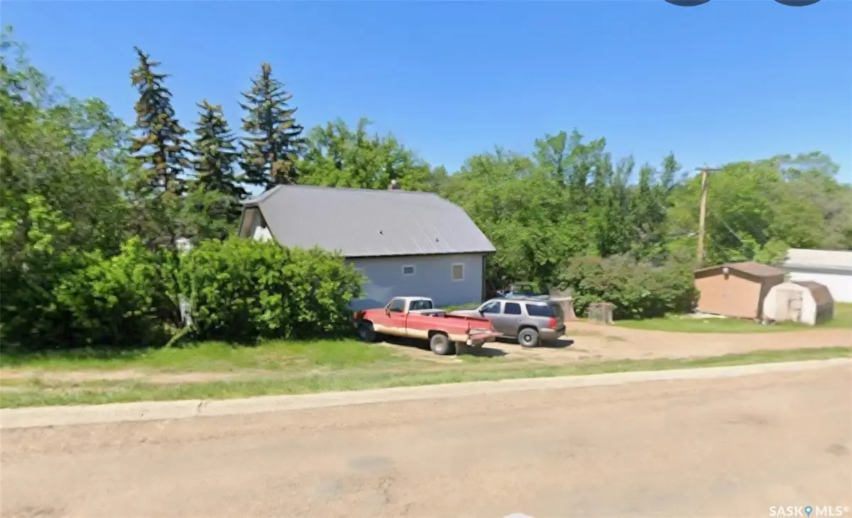 2014 1st STREET N, Rockglen, SK S0H 3R0