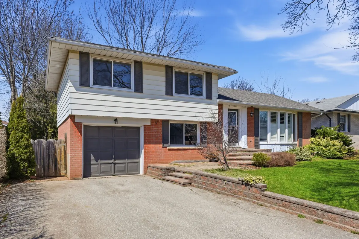 59 Sewell DR, Oakville, ON L6H 1C7