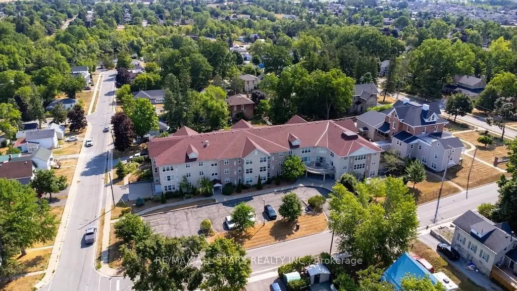 8 Huron ST #106, Kawartha Lakes, ON K9V 6K3