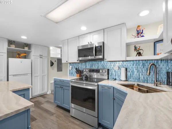 1146 N MARION AVE #1-606, Gearhart, OR 97138