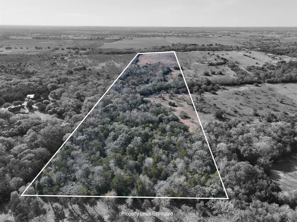 1505 McElroy Lane, No City, TX 78950