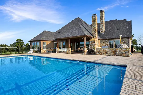 13096 Honey Poo Lane, Brownsboro, TX 75756