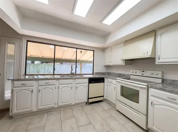 2623 Crestmoor Court, Arlington, TX 76016