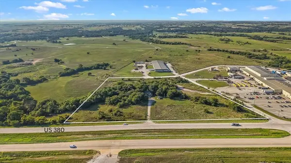 4002 E Highway 380, Decatur, TX 76234