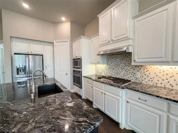 9220 Prickly Pear Trail, Argyle, TX 76226