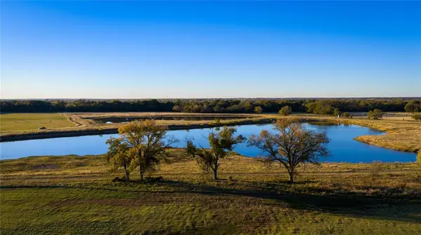 124 Private Road 3209, Bridgeport, TX 76426