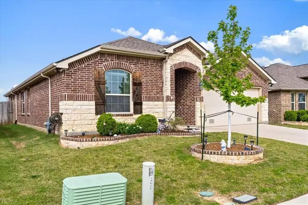 14632 Sundog Way, Fort Worth, TX 76052