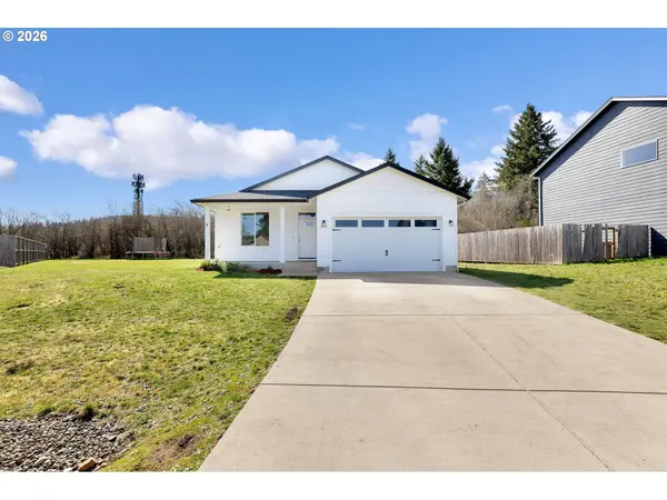 225 W Christy CT, Yacolt, WA 98675