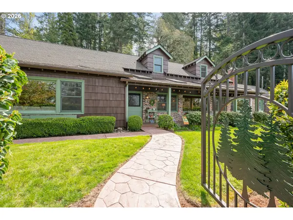 42 RIDGEWOOD DR, Eugene, OR 97405