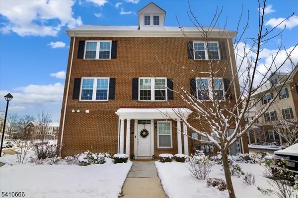 55 Landmark Ln,  Fair Lawn Boro,  NJ 07410