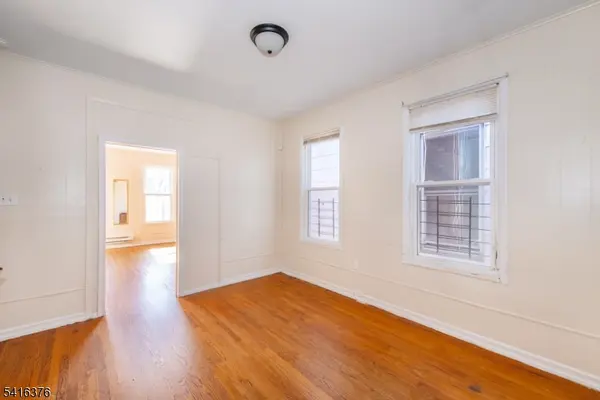 256 Clinton Ave, Jersey City, NJ 07304