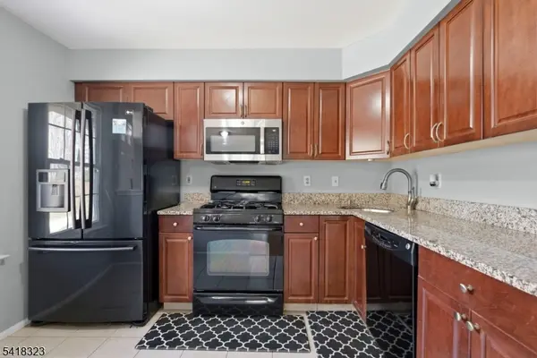 809 Porter Way, Bridgewater Twp., NJ 08807