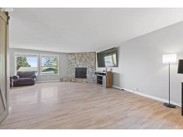 2951 NW KENT ST, Camas, WA 98607