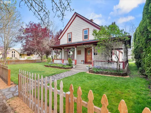 815 SHIPPING ST NE, Salem, OR 97301