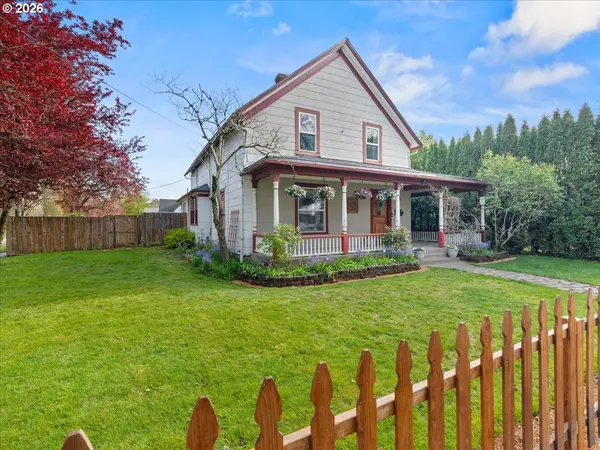 815 SHIPPING ST NE, Salem, OR 97301