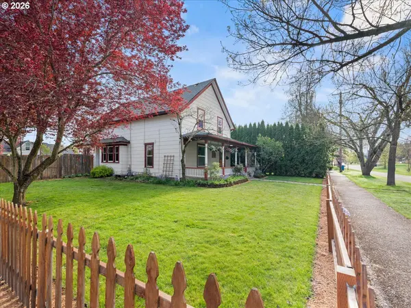 815 SHIPPING ST NE, Salem, OR 97301