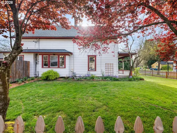 815 SHIPPING ST NE, Salem, OR 97301