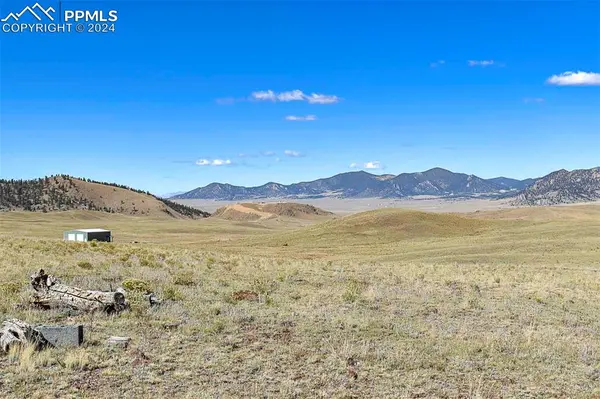 Smokey TRL, Guffey, CO 80820