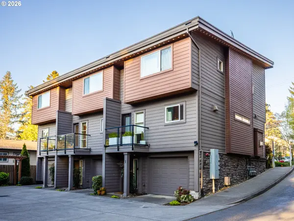 7940 SW 31ST AVE #2, Portland, OR 97219