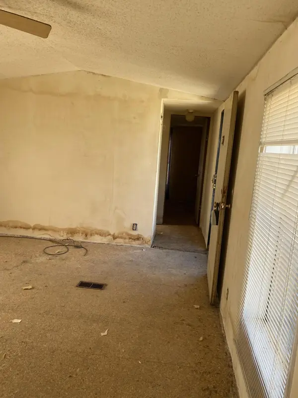 11650 Thrush DR, Belvidere Twp, MI 48850