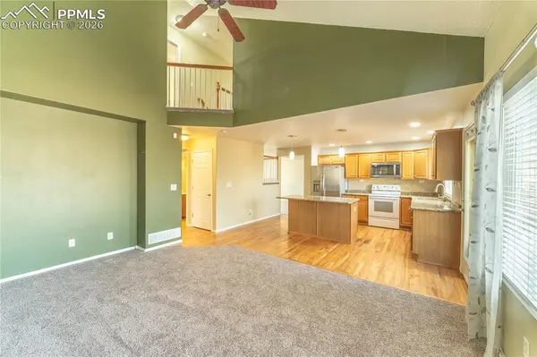 5536 Pioneer Mesa DR, Colorado Springs, CO 80923