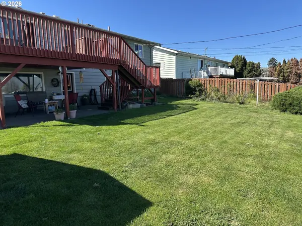 1831 E 14TH ST, The Dalles, OR 97058