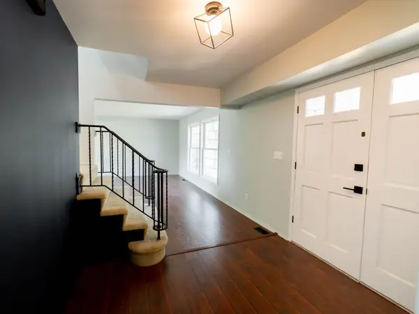 3340 Bluett DR, Ann Arbor, MI 48105