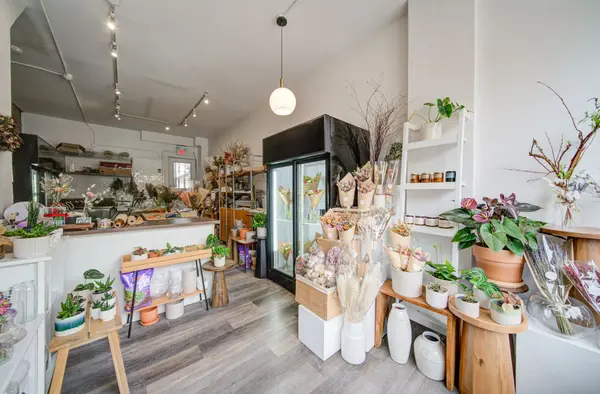 970 Bathurst ST, Toronto C02, ON M5R 3G6