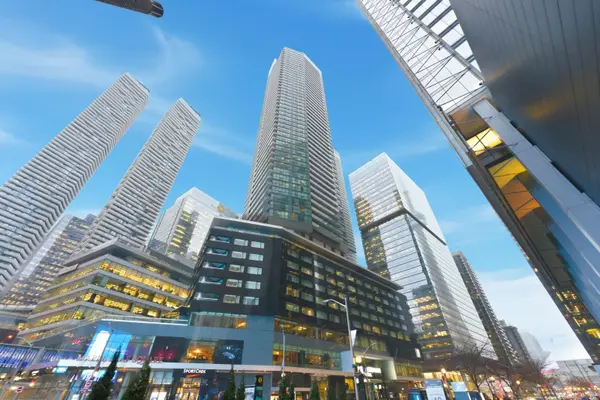 55 Bremner BLVD #2405, Toronto C01, ON M5J 0A6