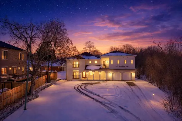 559 Meadowvale RD, Toronto E10, ON M1C 1S7