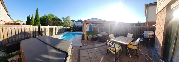 34 Ridwell ST, Barrie, ON L4N 0W7