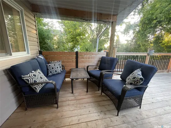 404 Parsons AVENUE, Maple Creek, SK S0N 1N0