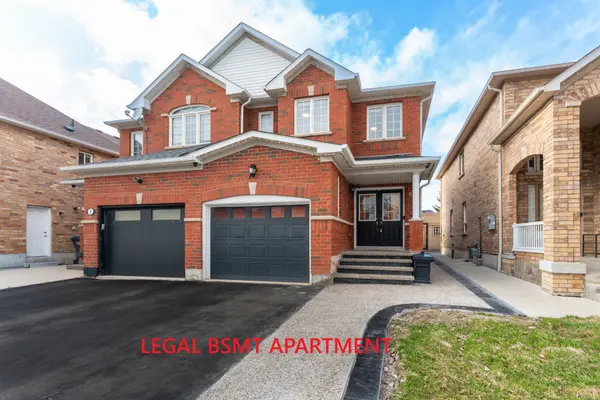 6 Flower TRL, Brampton, ON L6P 1P3