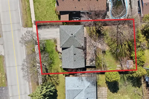 59 Sewell DR, Oakville, ON L6H 1C7