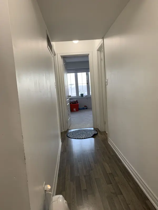 2450 Post RD #16, Oakville, ON L6H 0J2