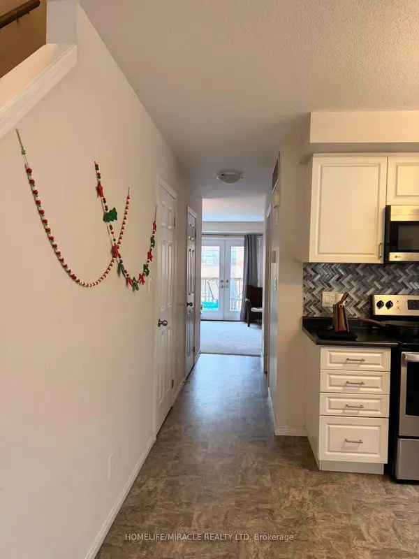 3200 Singleton AVE #23, London South, ON N6L 0C7