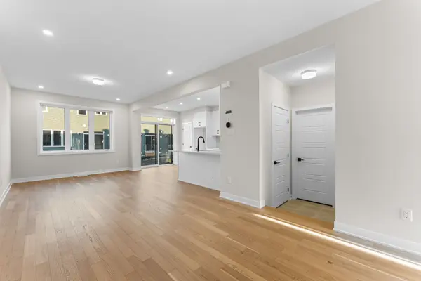 305 Cornflower ROW, Stittsville - Munster - Richmond, ON K0A 2Z0