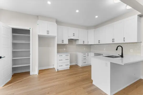 305 Cornflower ROW, Stittsville - Munster - Richmond, ON K0A 2Z0