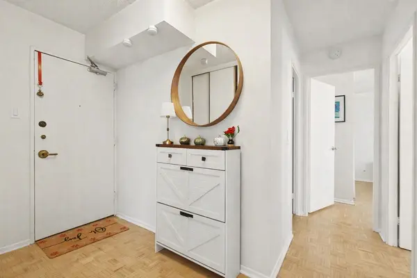 2625 Regina ST #803, Britannia - Lincoln Heights And Area, ON K2B 5W8