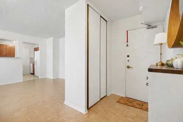 2625 Regina ST #803, Britannia - Lincoln Heights And Area, ON K2B 5W8