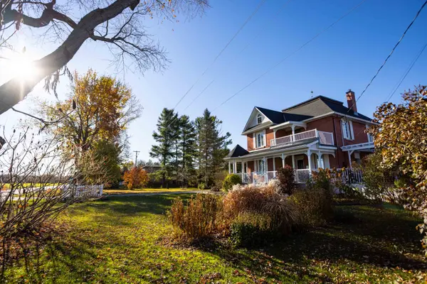 2392 8th Line RD, Greely - Metcalfe - Osgoode - Vernon And Area, ON K0A 2P0