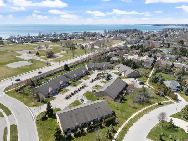 19 Somerset DR #21, Norfolk, ON N0A 1N7