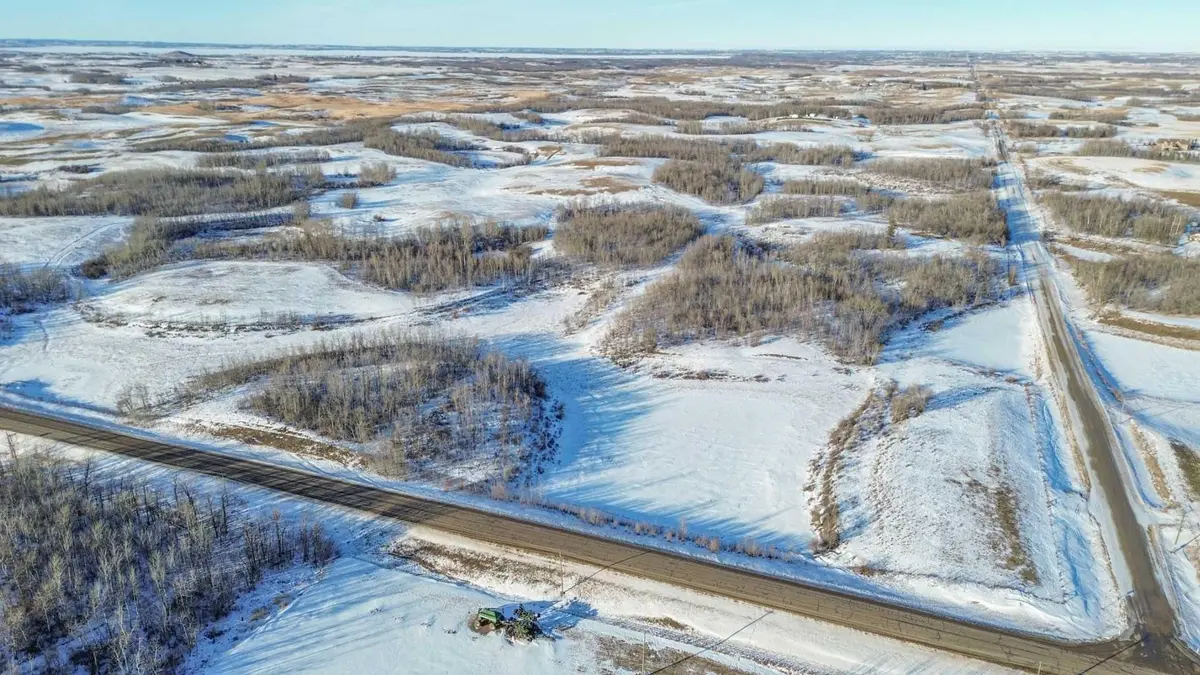 On Hwy 601, Rural Stettler No. 6 County Of, AB T0C 2L0