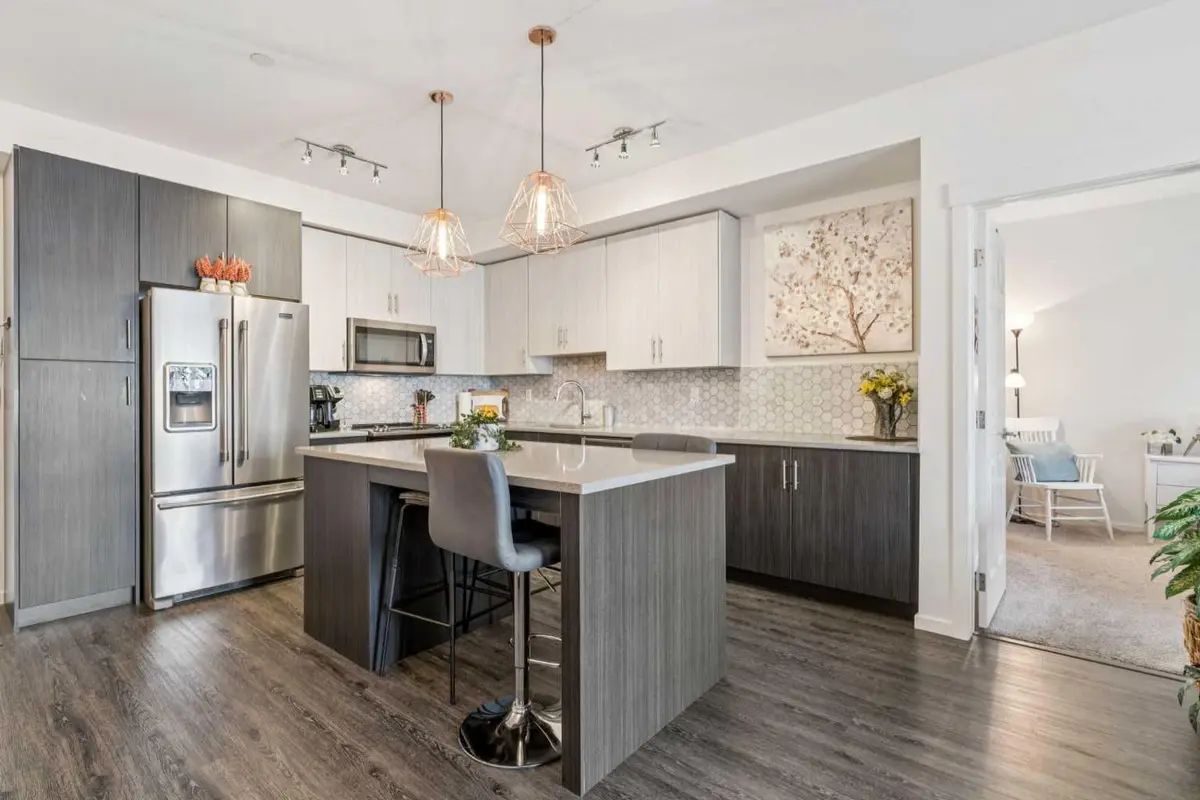 151 Legacy Main ST SE #7104, Calgary, AB T2X 4A4