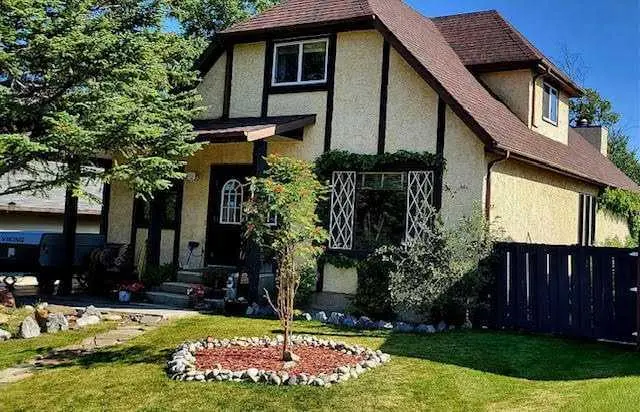 201 HANSEN DR, Hinton, AB T7V1J1