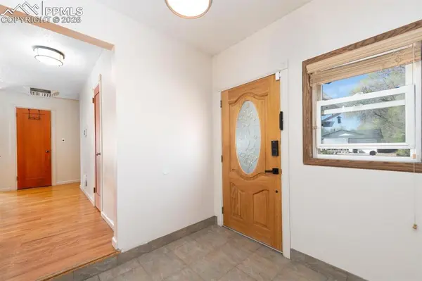 557 Rose DR, Colorado Springs, CO 80911