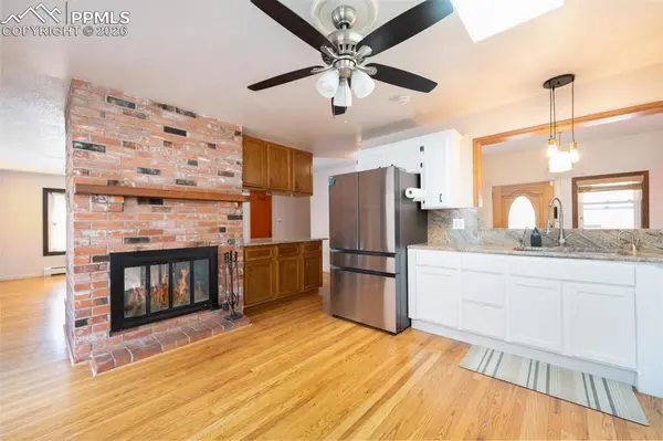 557 Rose DR, Colorado Springs, CO 80911