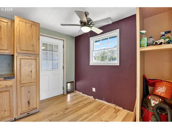 2607 E 26TH ST, Vancouver, WA 98661