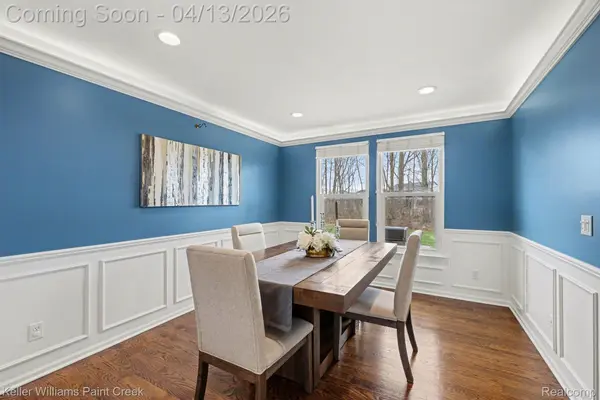 18124 Bayside DR, Macomb Township, MI 48042